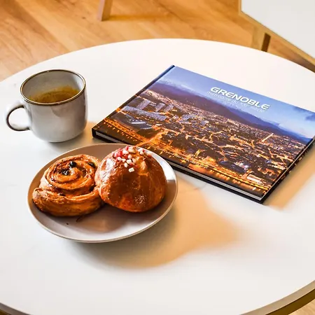 Apartamento Le Refuge Grenoblois - Cosy 2 Pieces Avec Balcon *